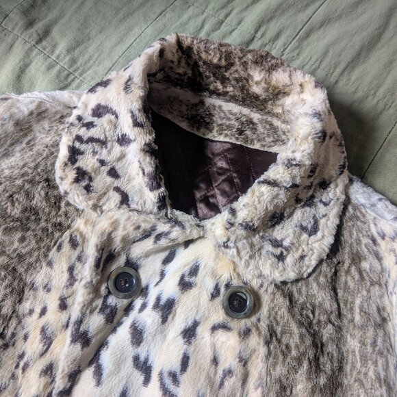 Vintage 70s Fit and Flare Mid Length Faux Fur Leopard Print Coat, Size 6 - Picture 7 of 13